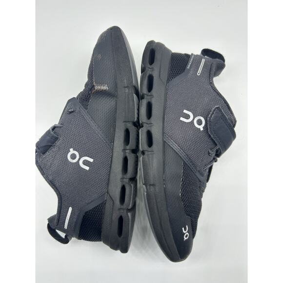 On Cloud OC Sky Youth Black Running Sneakers Kids Size 13 - Picture 1 of 7